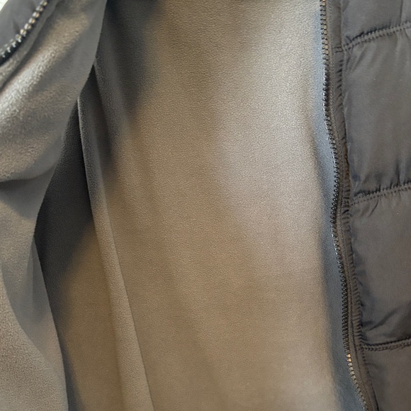 Old Navy Black Puffer Vest, Fleece Lined - Picture 5 of 7